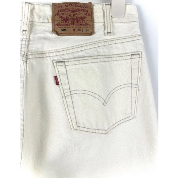 Vintage Levi’s Original 501 • Regular Fit • Straight Leg • Off White • 36W x 34L - Picture 6 of 10